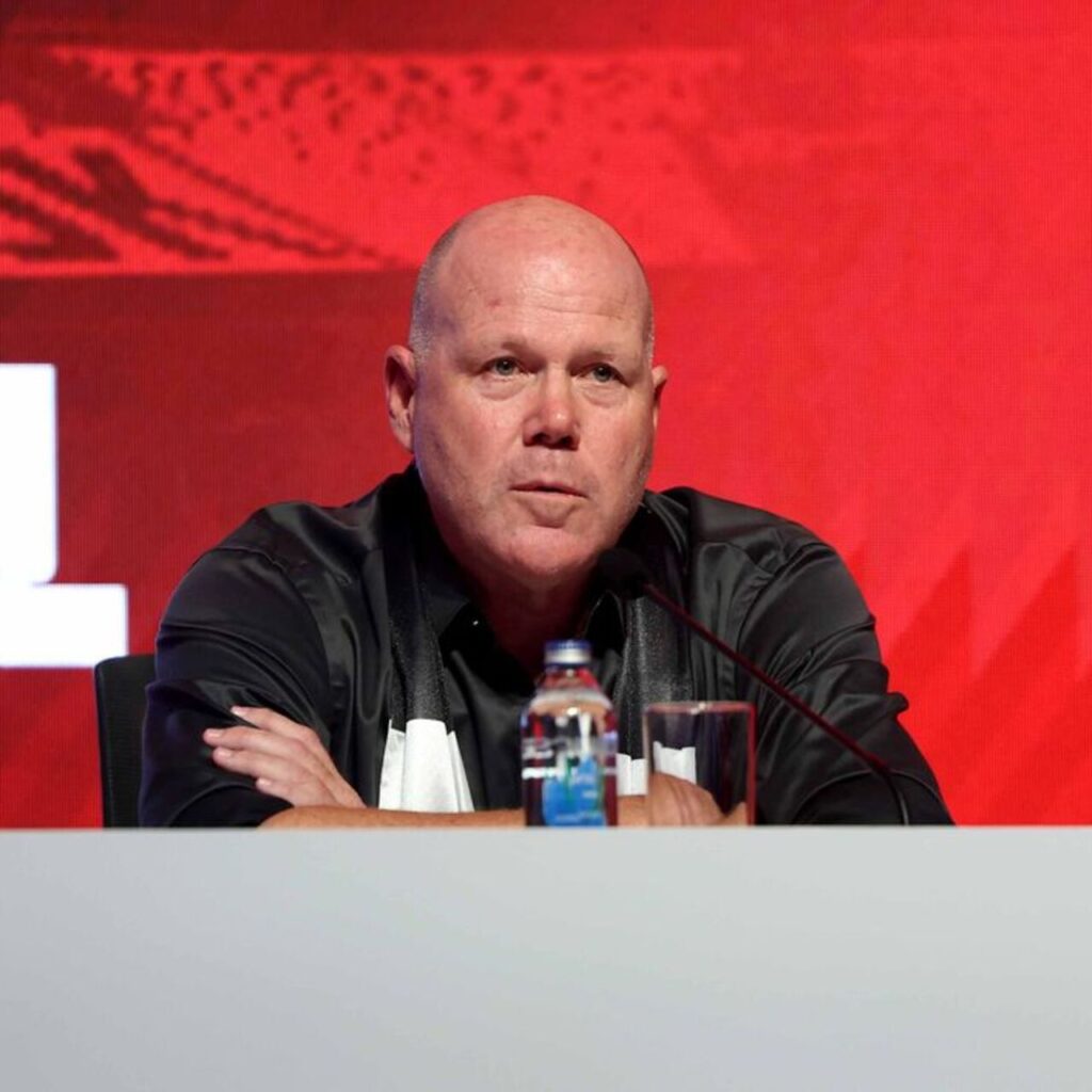 Transfer için gözler Friedel’da!