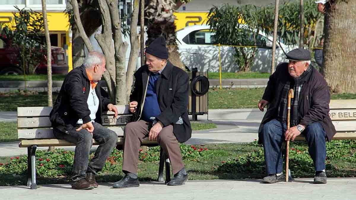 50 yaş üstü herkes bugünden itibaren başlasın: Bu alışkanlık hafızayı güçlendiriyor!