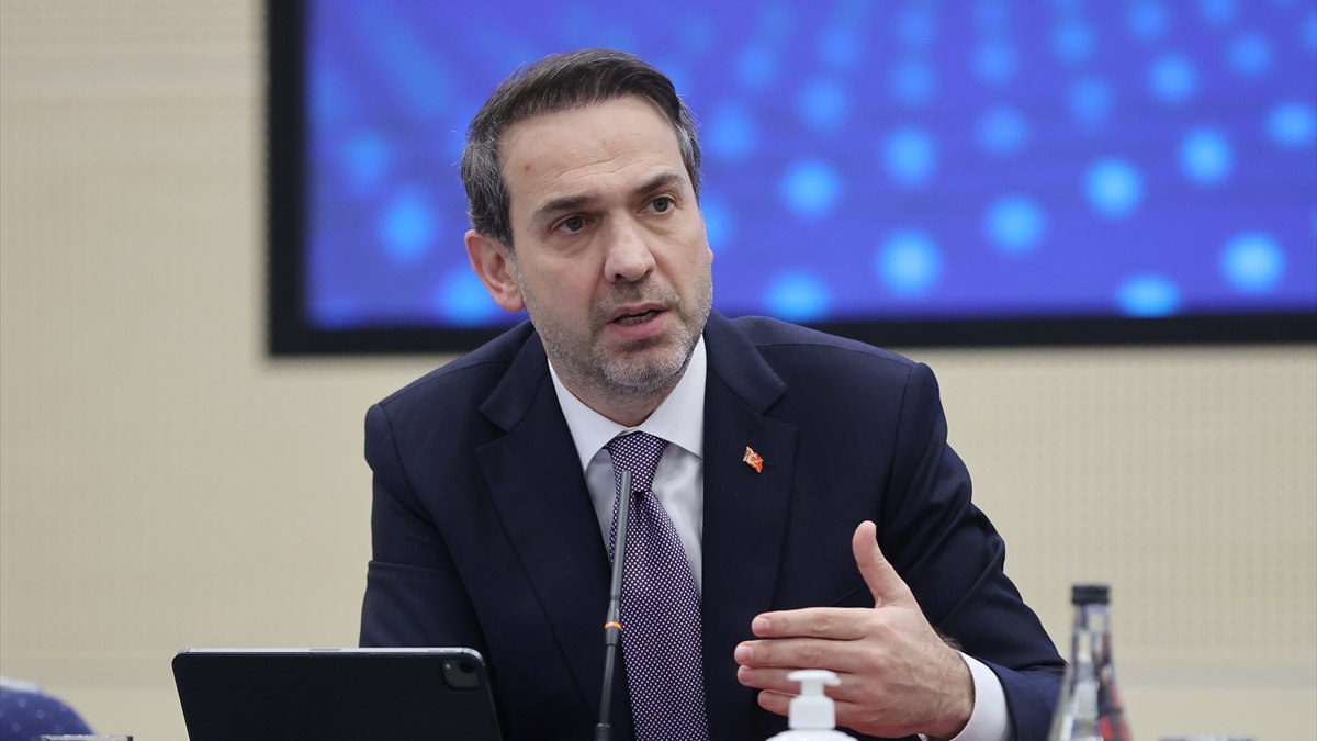 Alparslan Bayraktar: Türkiye’nin Gazprombank yaptırımından muaf tutulması gerekli