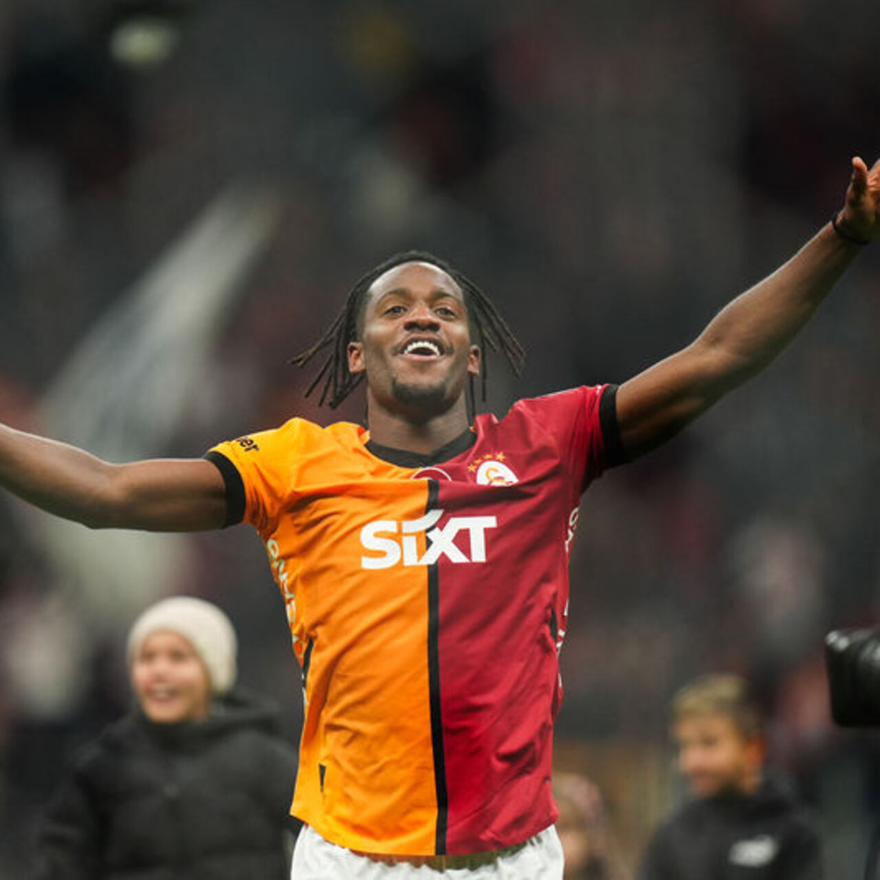 Batshuayi’ye nöbet yarıyor