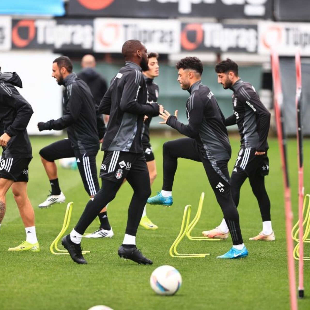 Beşiktaş’ta derbi mesaisi başladı!