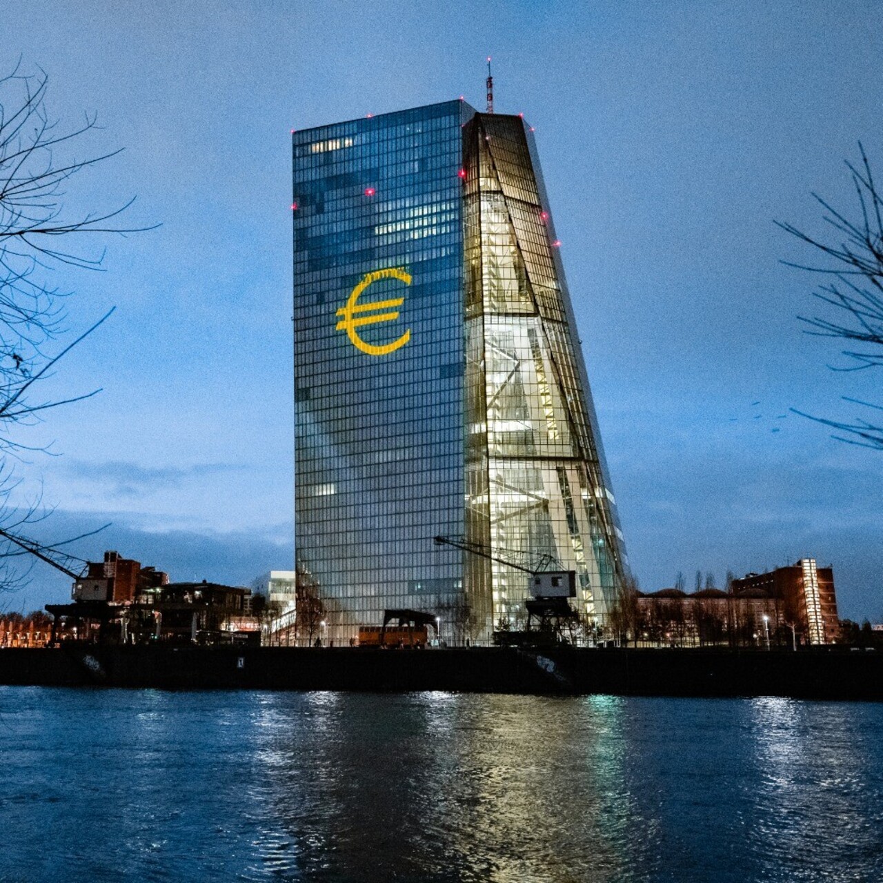 ECB faiz kararını açıkladı