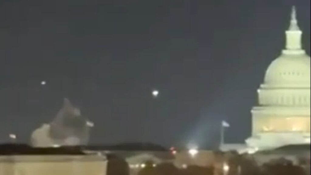 Esrarengiz hava araçları Beyaz Saray üzerinde: Pentagon ne olduğunu bilmiyor