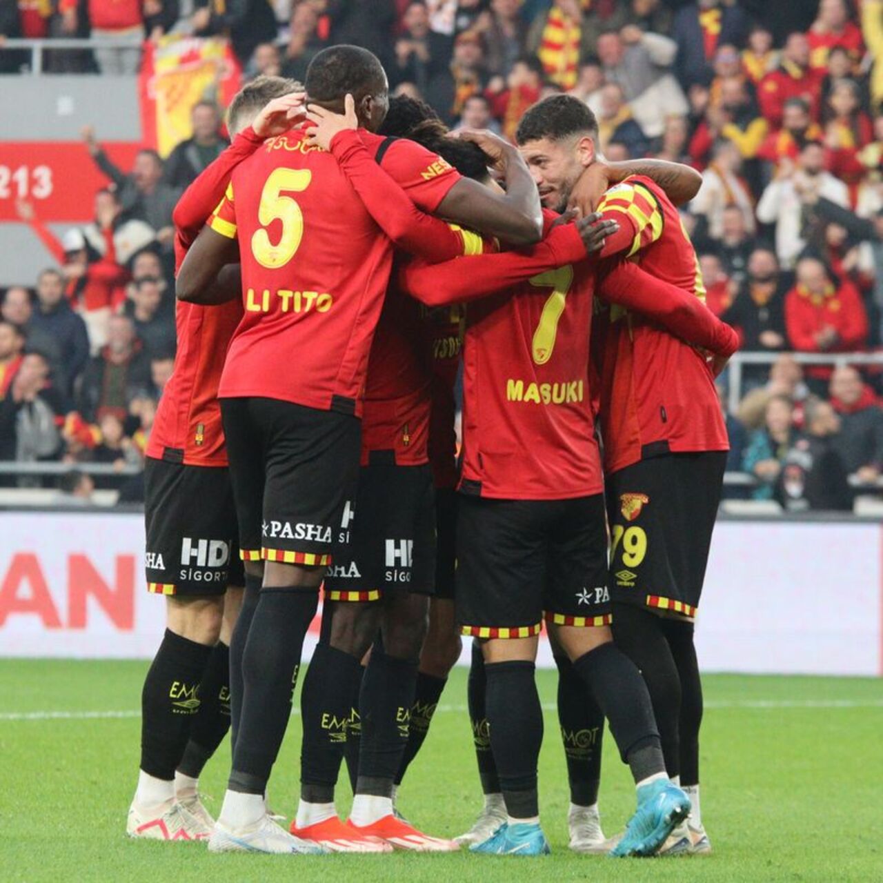 Göztepe’ye G.Saray maçı öncesi 4 müjde