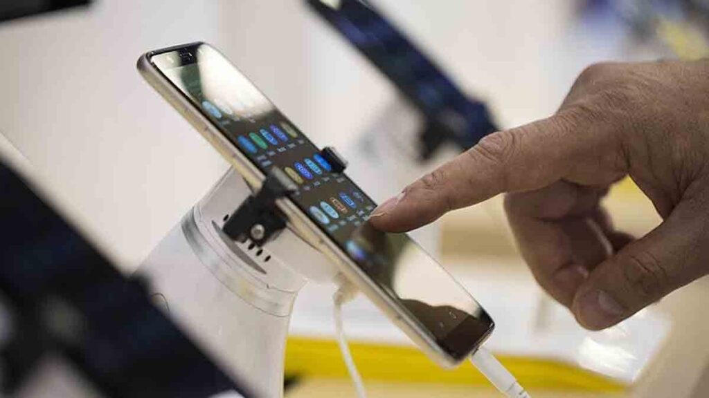 Her cep telefonunun bir son kullanma tarihi var! İşte modeline göre telefonunuzun SKT’sını hesaplama