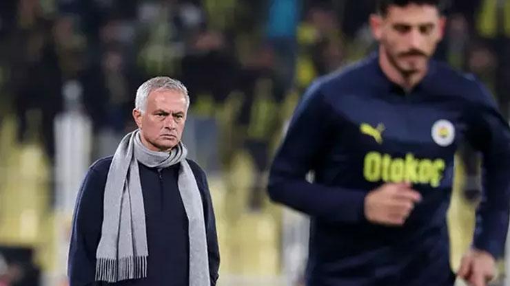 Hollanda’dan stoper avı! Fenerbahçe yıldız isimleri kıskaca aldı