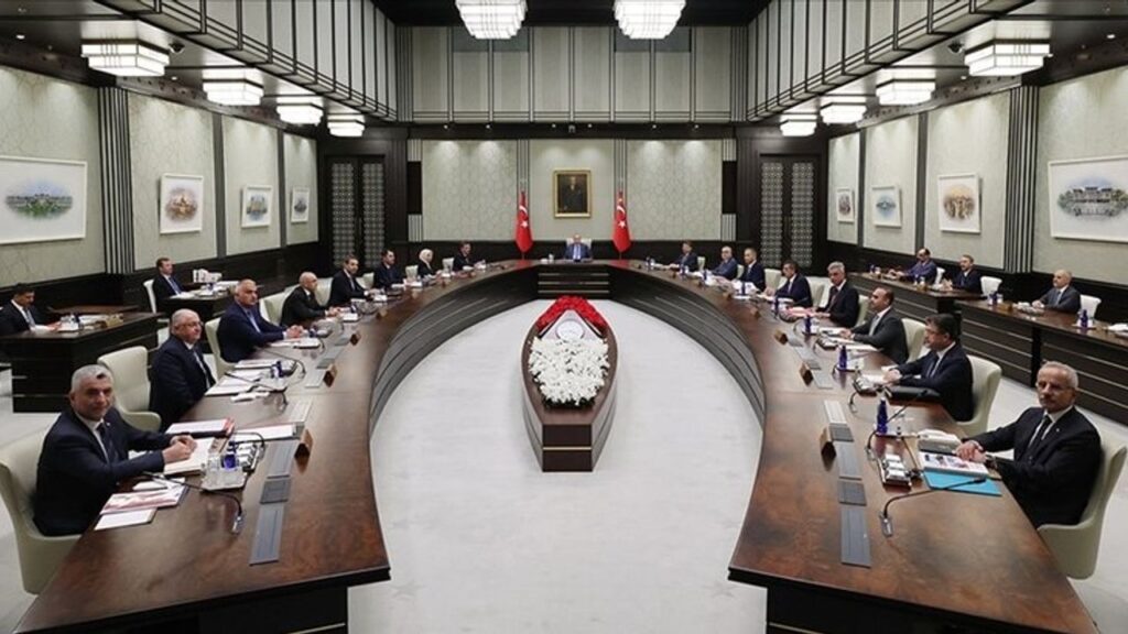 Kabine Suriye gündemiyle toplanıyor