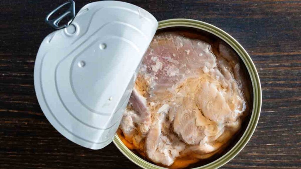 Onlarca yıllık somon konserveleri büyük bir sürprizi ortaya çıkarıyor