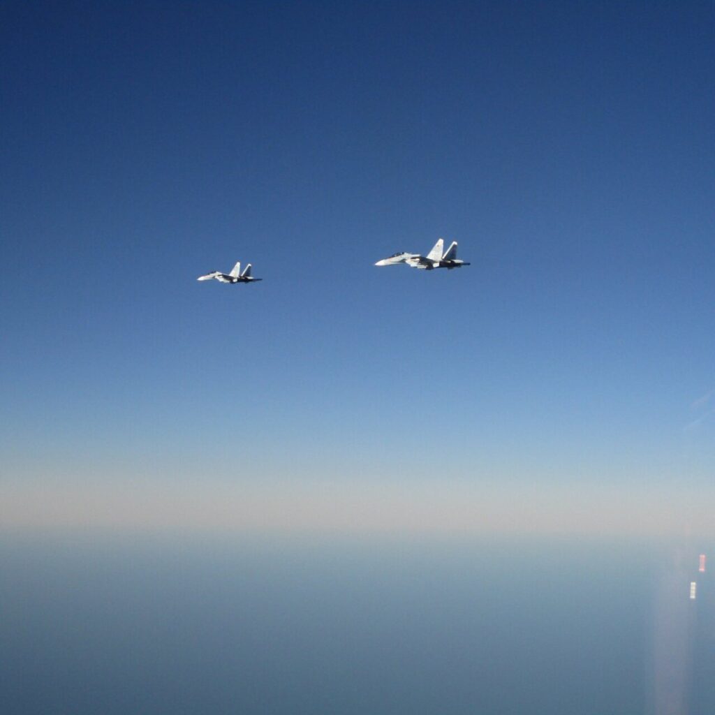 Rus süpersonik bombardıman uçağına önleme