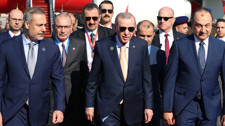 Son Dakika! Cumhurbaşkanı Erdoğan Mısır’da: D-8 Zirvesi’ne Katılacak…