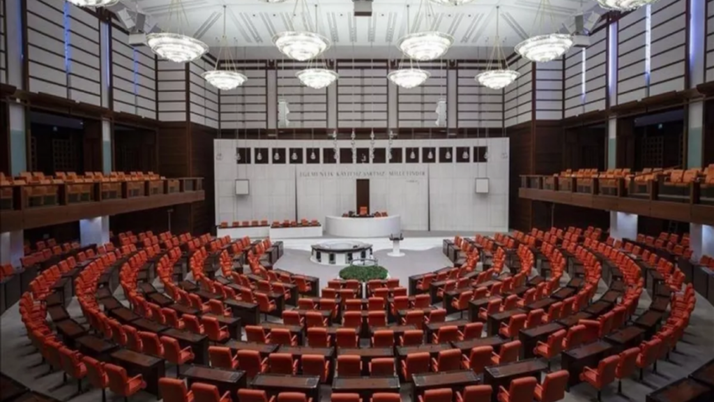 TBMM’de kahve lüksü: Vekillere latte ve americano servisi başladı