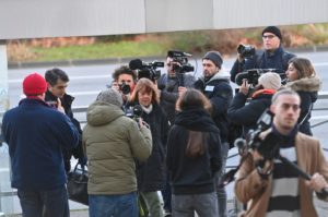 Tek bir kadına saldıran 51 sapık, hakim karşısına çıktı