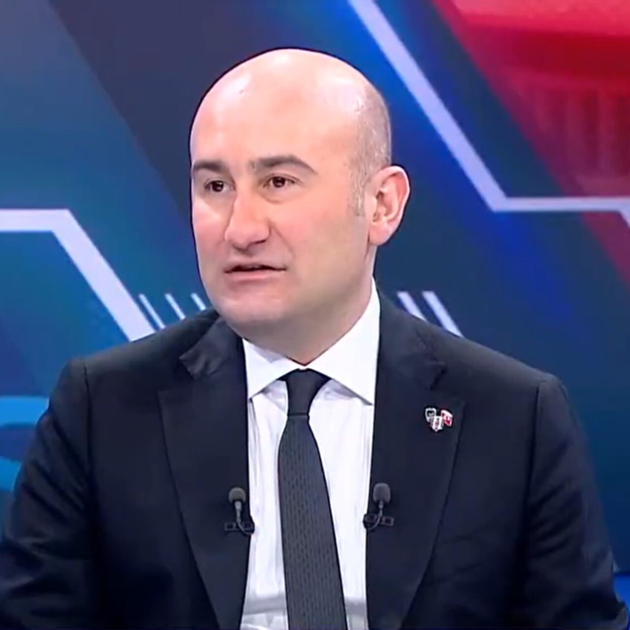 "Hasan Arat yönetiminin devamı değiliz"