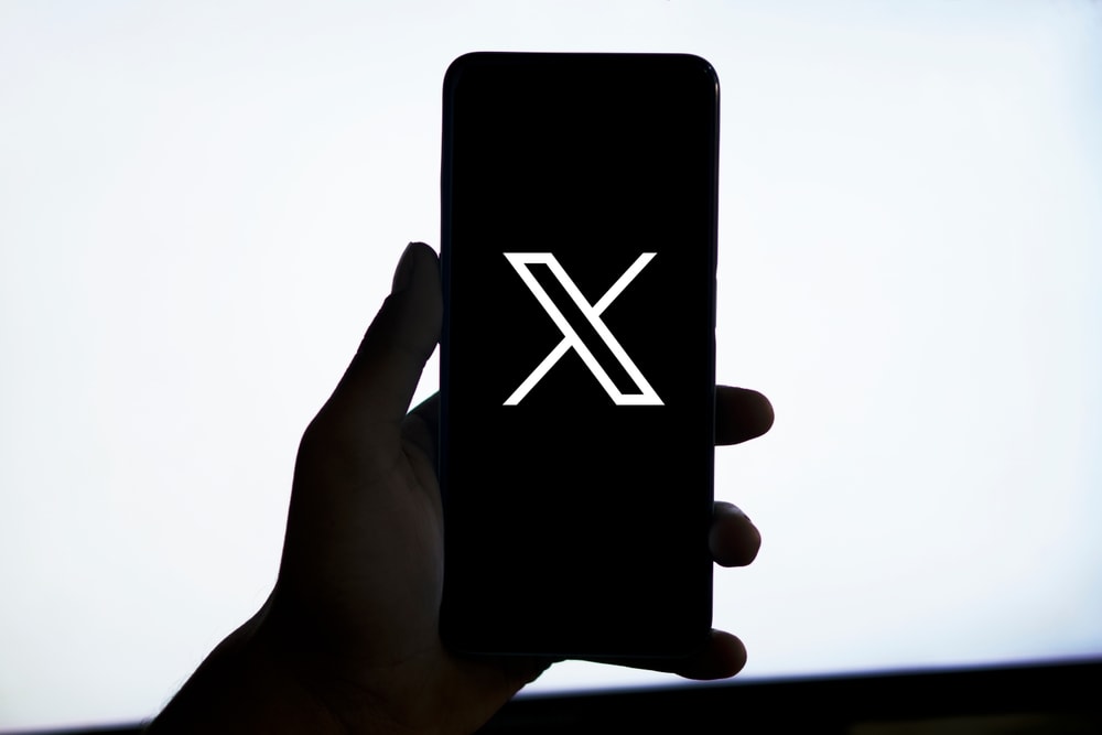 twitter/X’e yeni özellik geliyor: Sahte hesaplar kendisini ele verecek