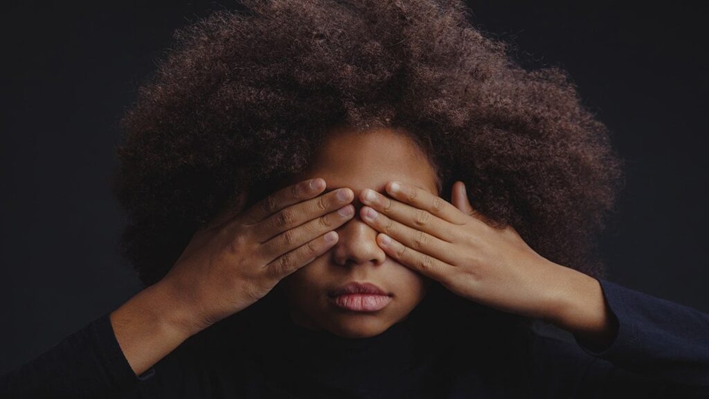 8 yaşındaki çocuk bir anda kör oldu! Sebebi ise her gün yediği yiyecek