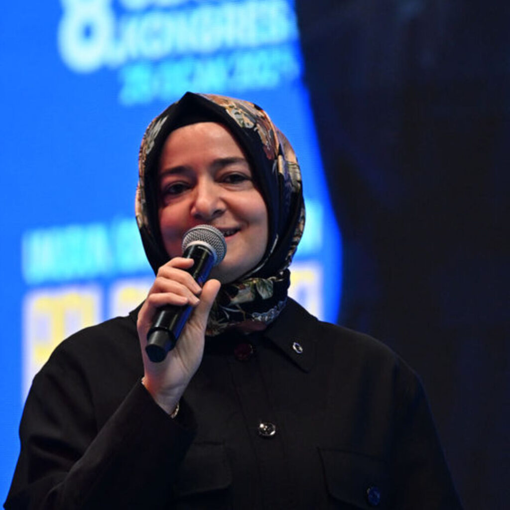 AK Parti Van kongresinde açıklamalar