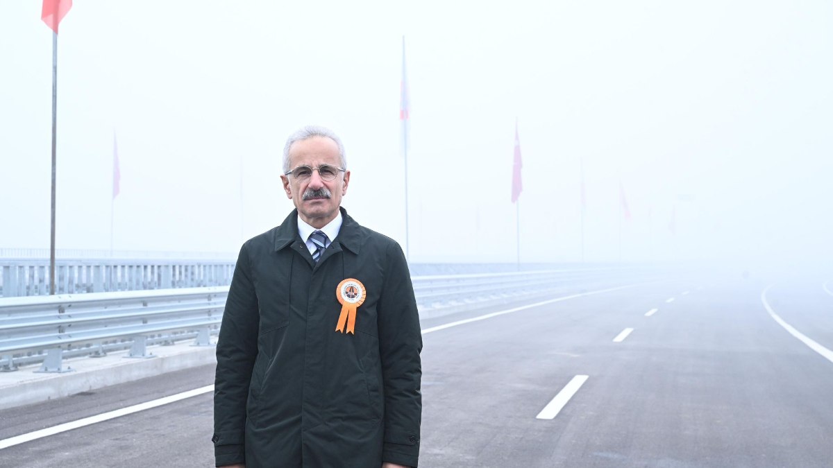 Abdulkadir Uraloğlu: Pazarkule Sınır Kapısı’ndan Yunanistan’a kolay ulaşım