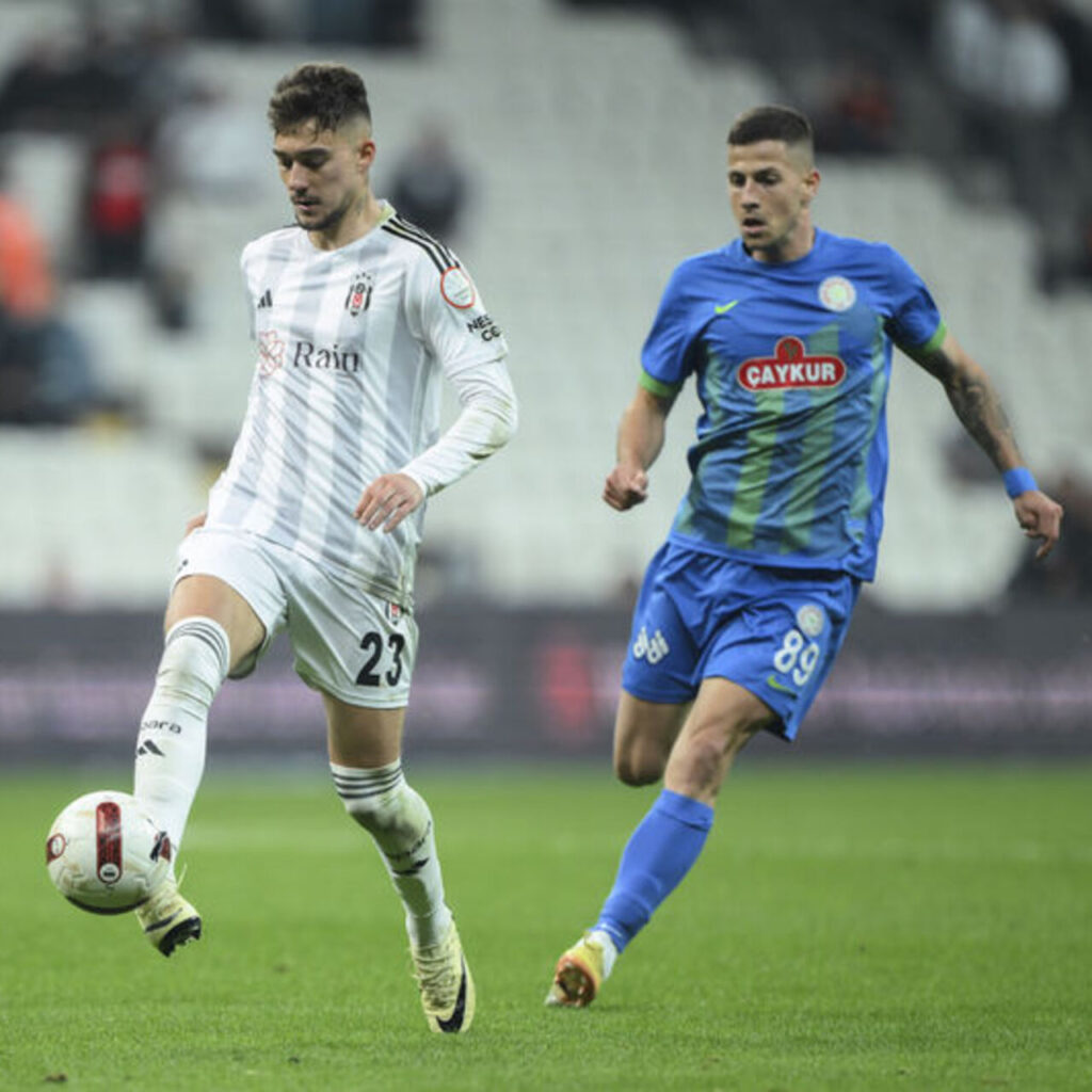 Beşiktaş’ta 5 oyuncu kart sınırında!