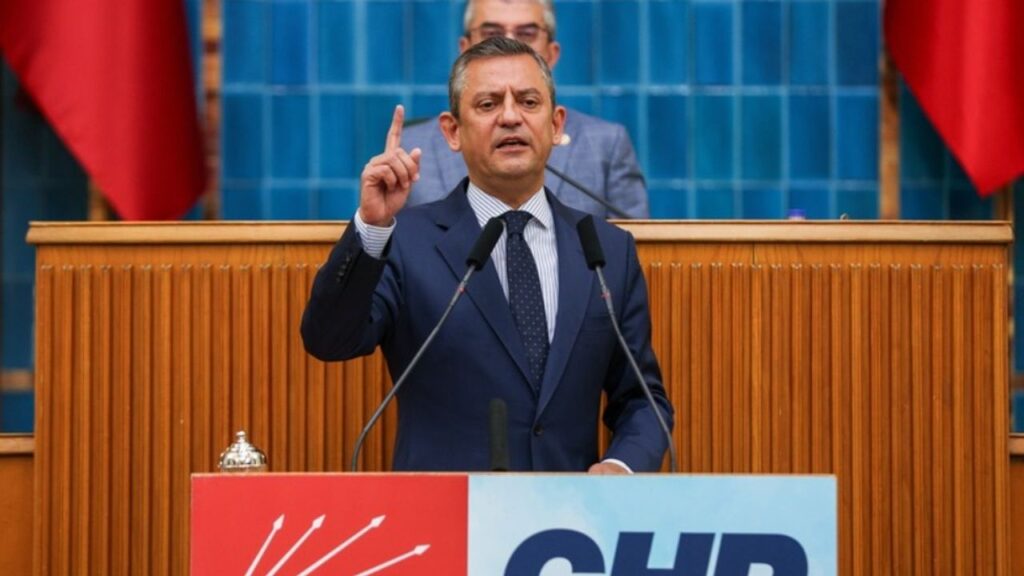 CHP’nin Cumhurbaşkanı adayını, 1.6 milyon üye oy kullanarak belirleyecek