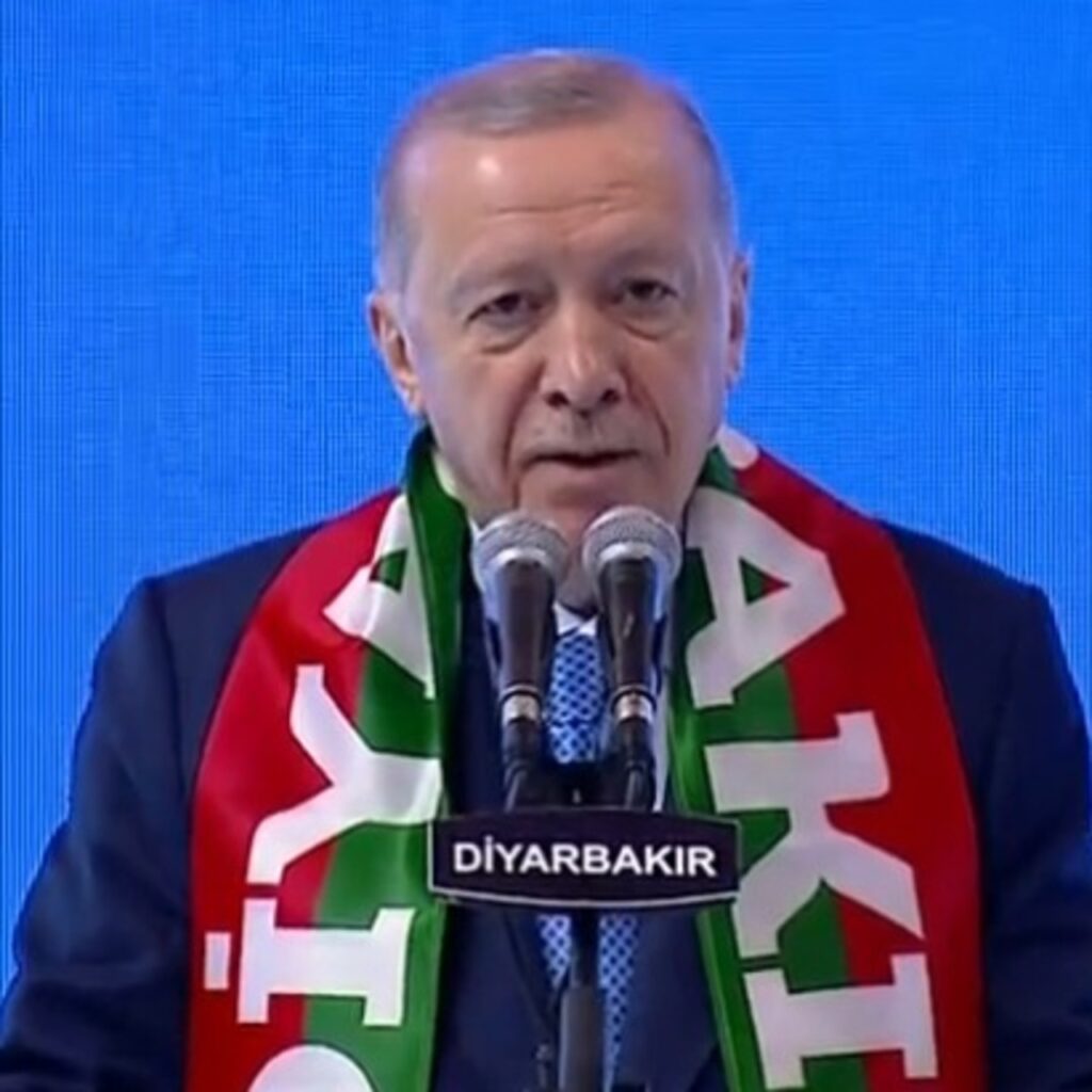 Cumhurbaşkanı Erdoğan’dan Diyarbakır’da açıklamalar