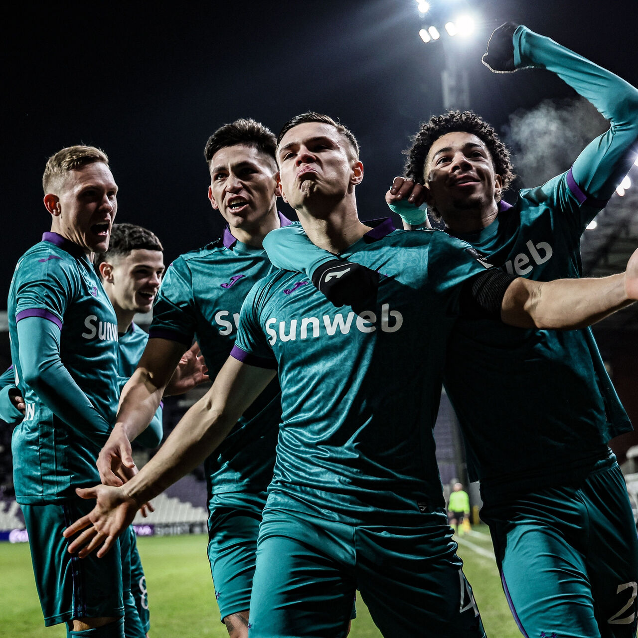 F.Bahçe’nin rakibi Anderlecht’e yakın mercek!