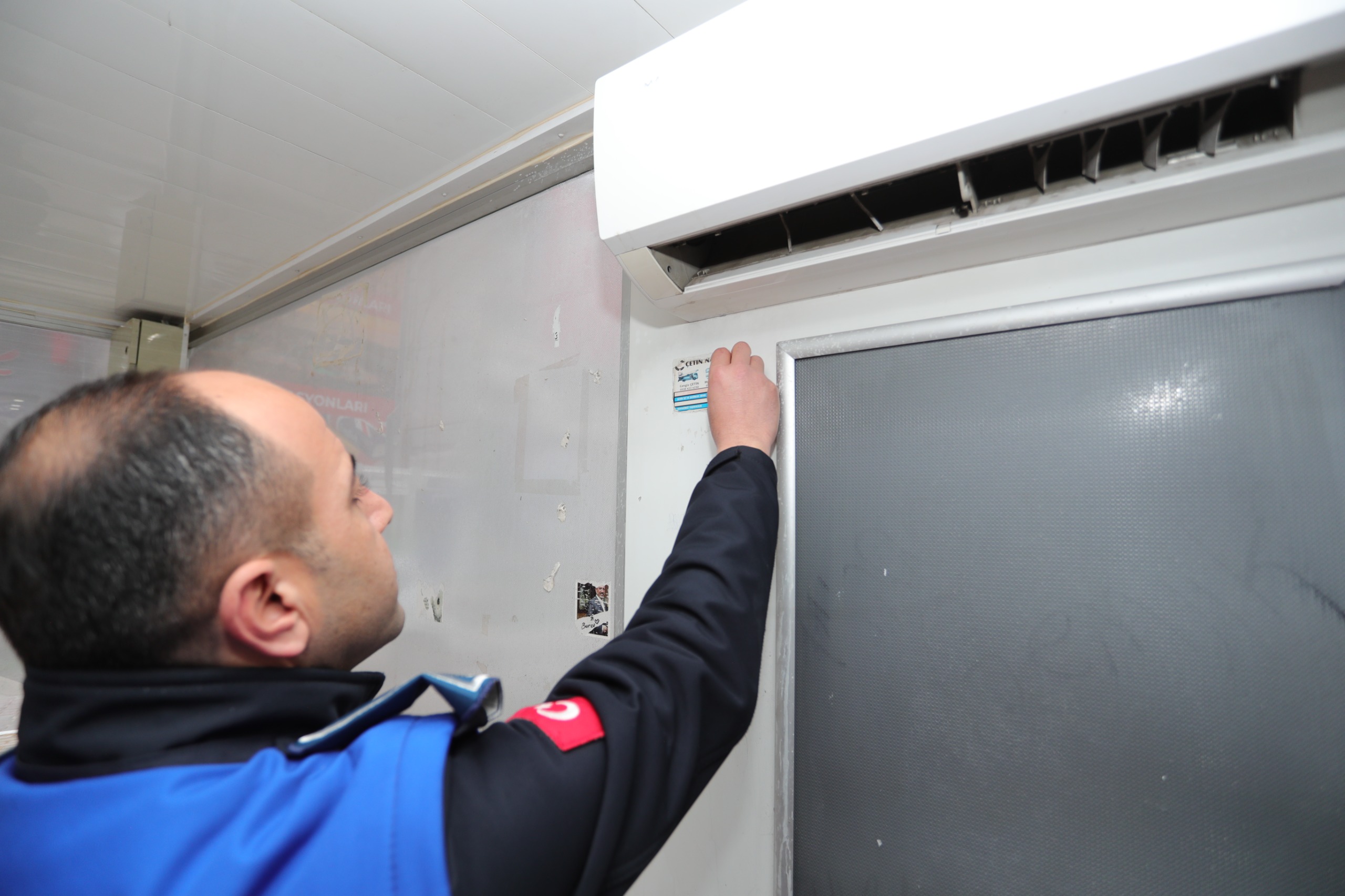 Gemlik’te Otobüs Durakları Tertemiz