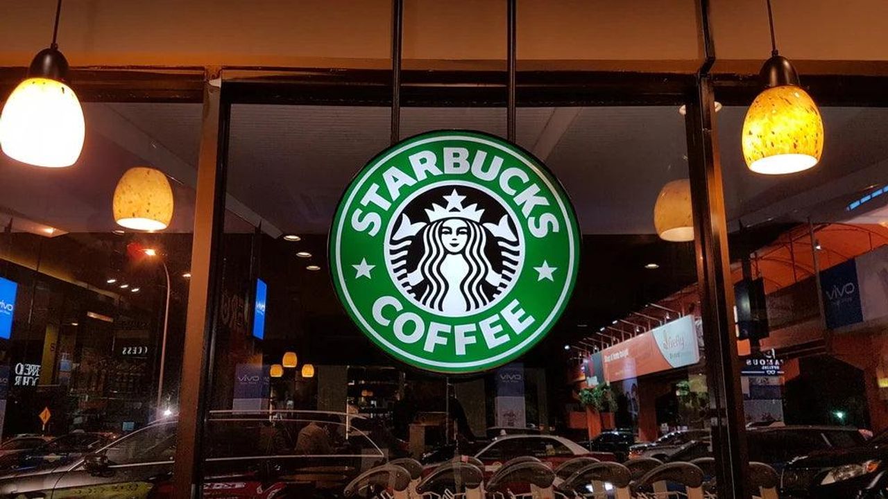 Gençler bu habere çok üzülecek: Starbucks’a yılbaşı zammı geldi