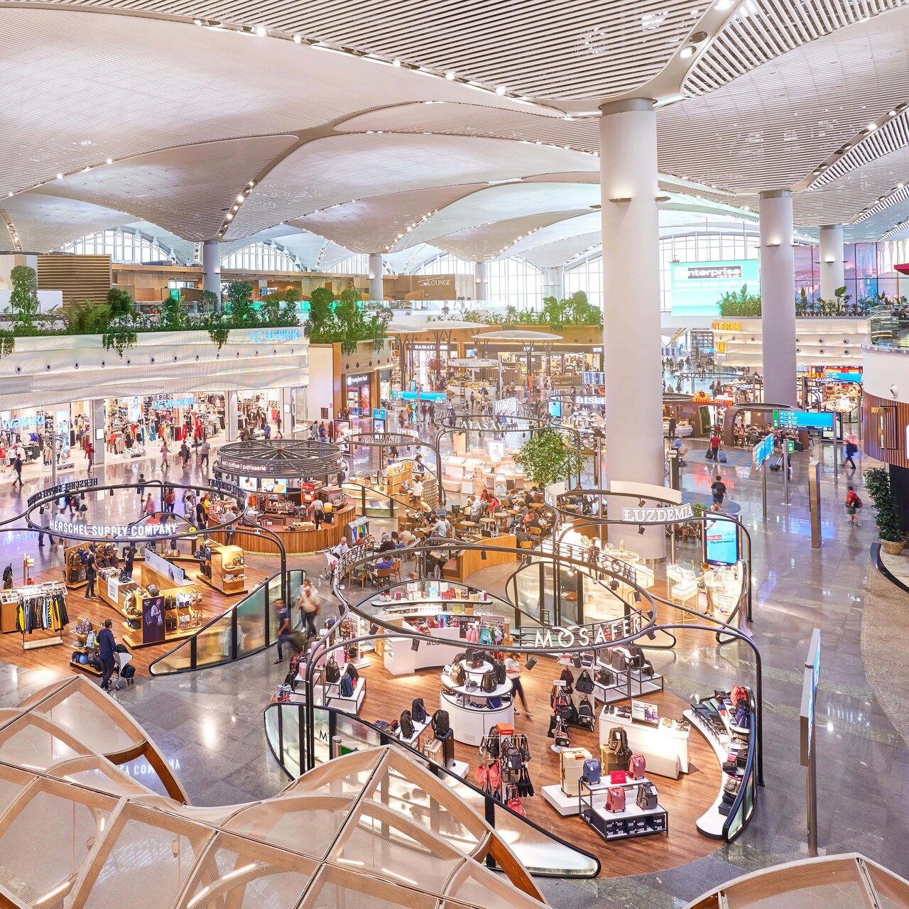 İstanbul Havalimanı yiyecek içecekte Avrupa’nın en pahalısı mı?