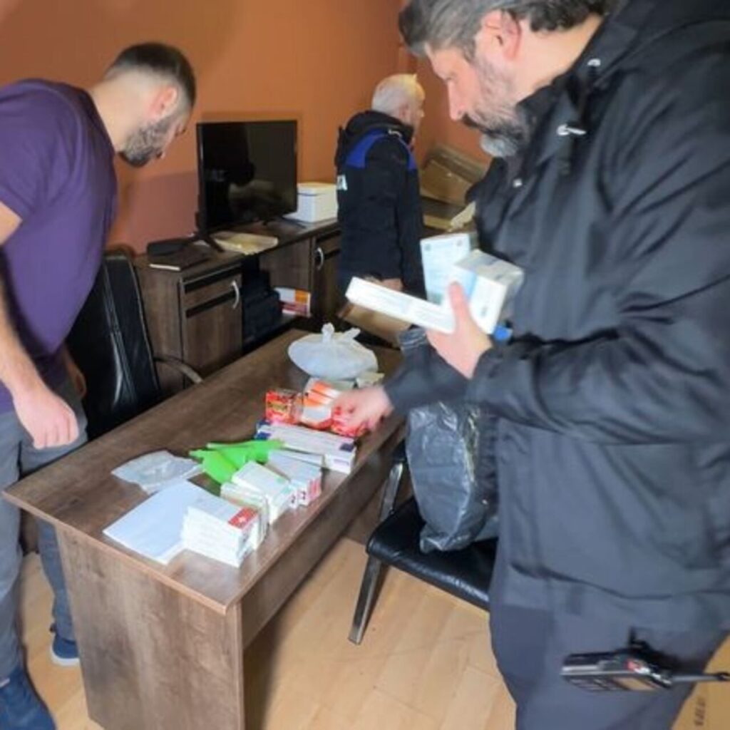 Kargo bürosu sahte ürün deposu çıktı