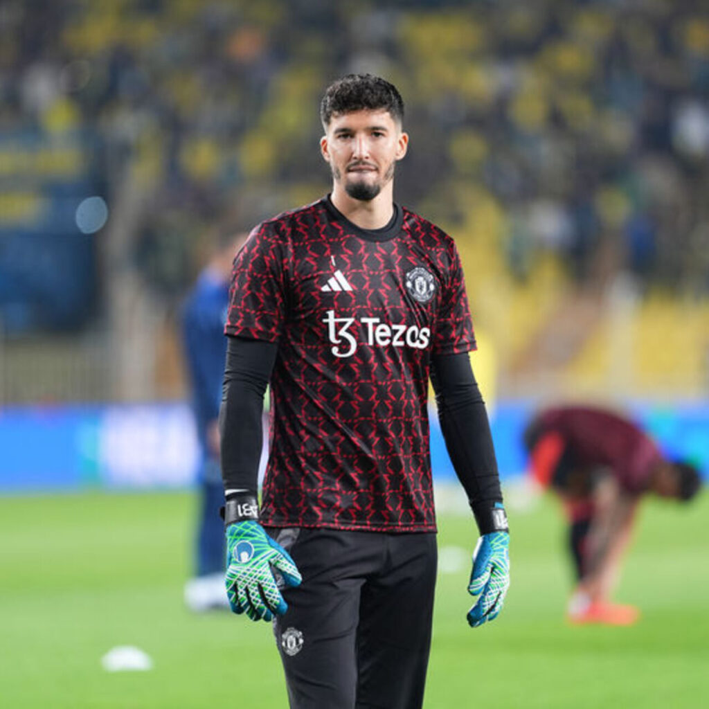 ManU’dan Altay Bayındır kararı!