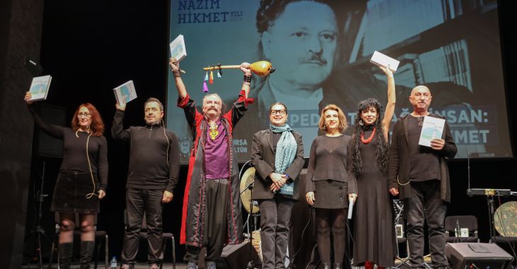 ‘Mavi gözlü dev’ şiirlerle anıldı