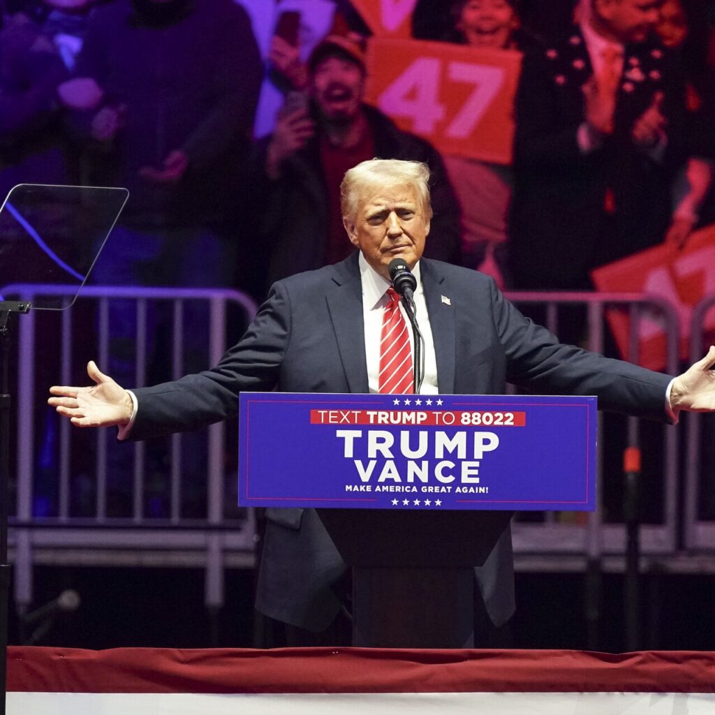 TIME’dan Trump kapağı: O geri döndü