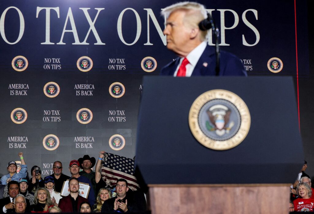 Trump, DSÖ’ye dönebileceğini söyledi