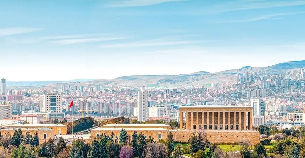 Türkiye her masada bekletiliyor. Türkiye beklerken BRİCS’e Nijerya’yı aldılar