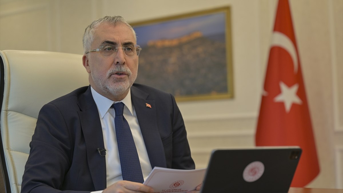 Vedat Işıkhan: Cilt altı glukoz izlem cihazlarından 2 bin 650 evladımız yararlandı