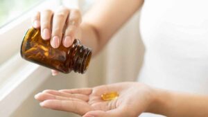 Vitamin takviyesi alanlar dikkat! Uzun süre yüksek dozda aldığı bu vitamin sinir hasarına yol açtı