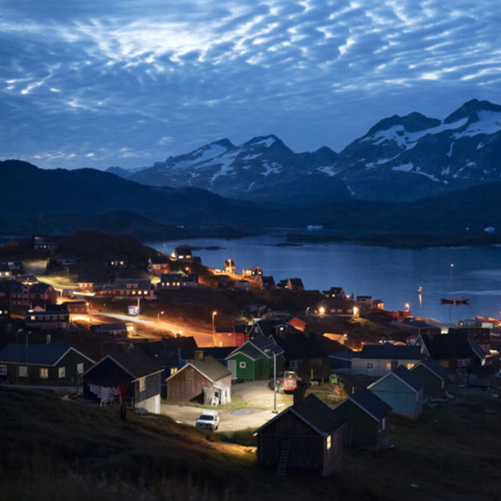 "Grönland’ı satın alma asker gönder"