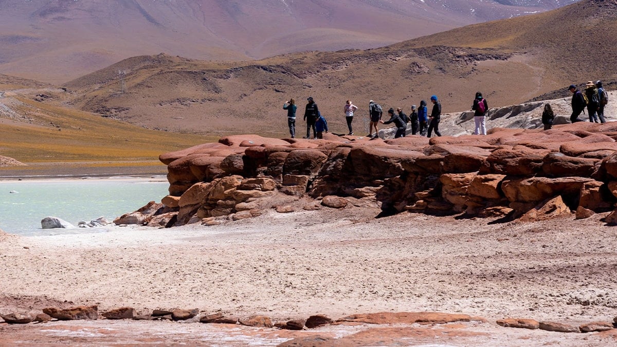 500 yıldır tek damla suyun olmadığı yere akın akın gidiyorlar