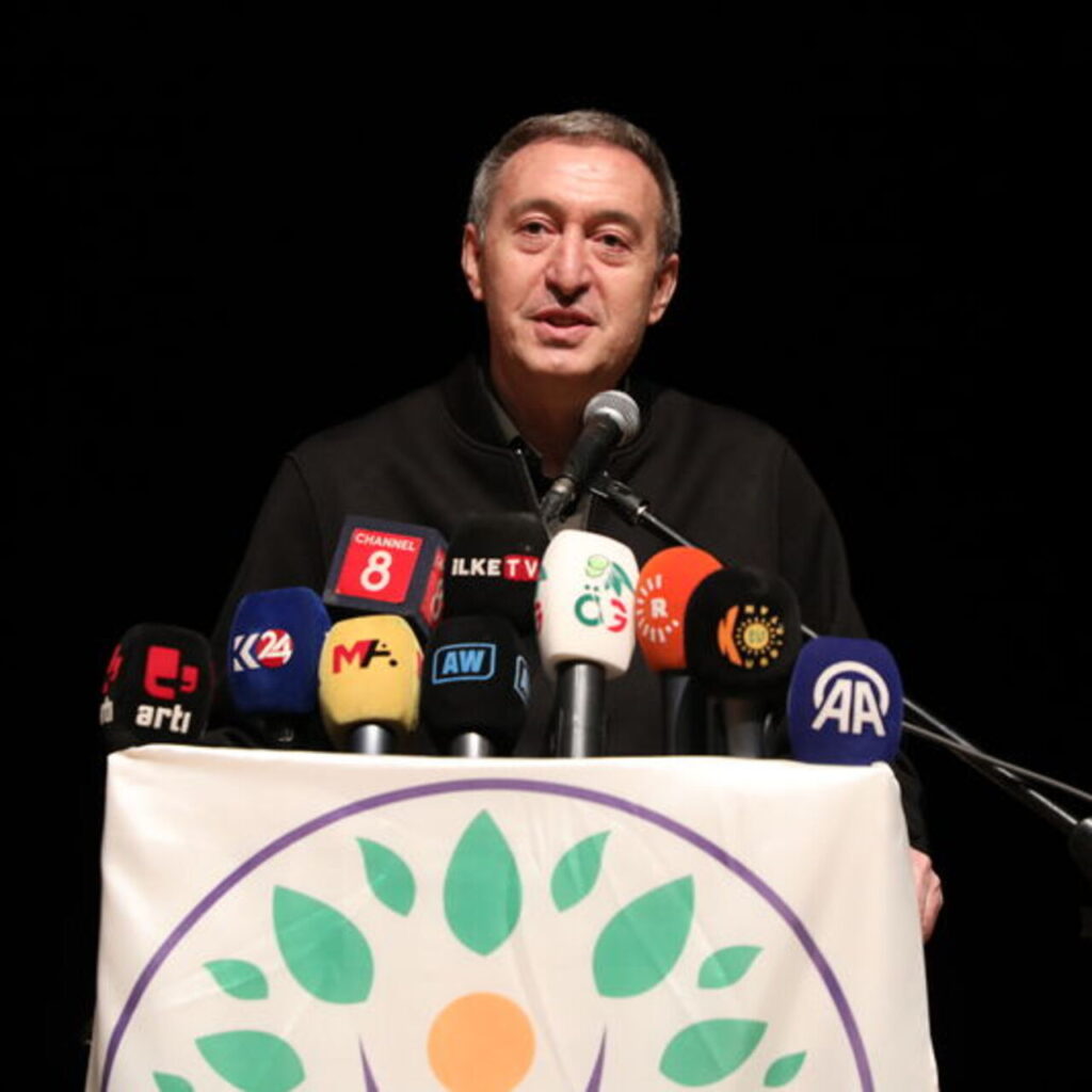 Bakırhan: Onurlu bir barışı sağlayacağız