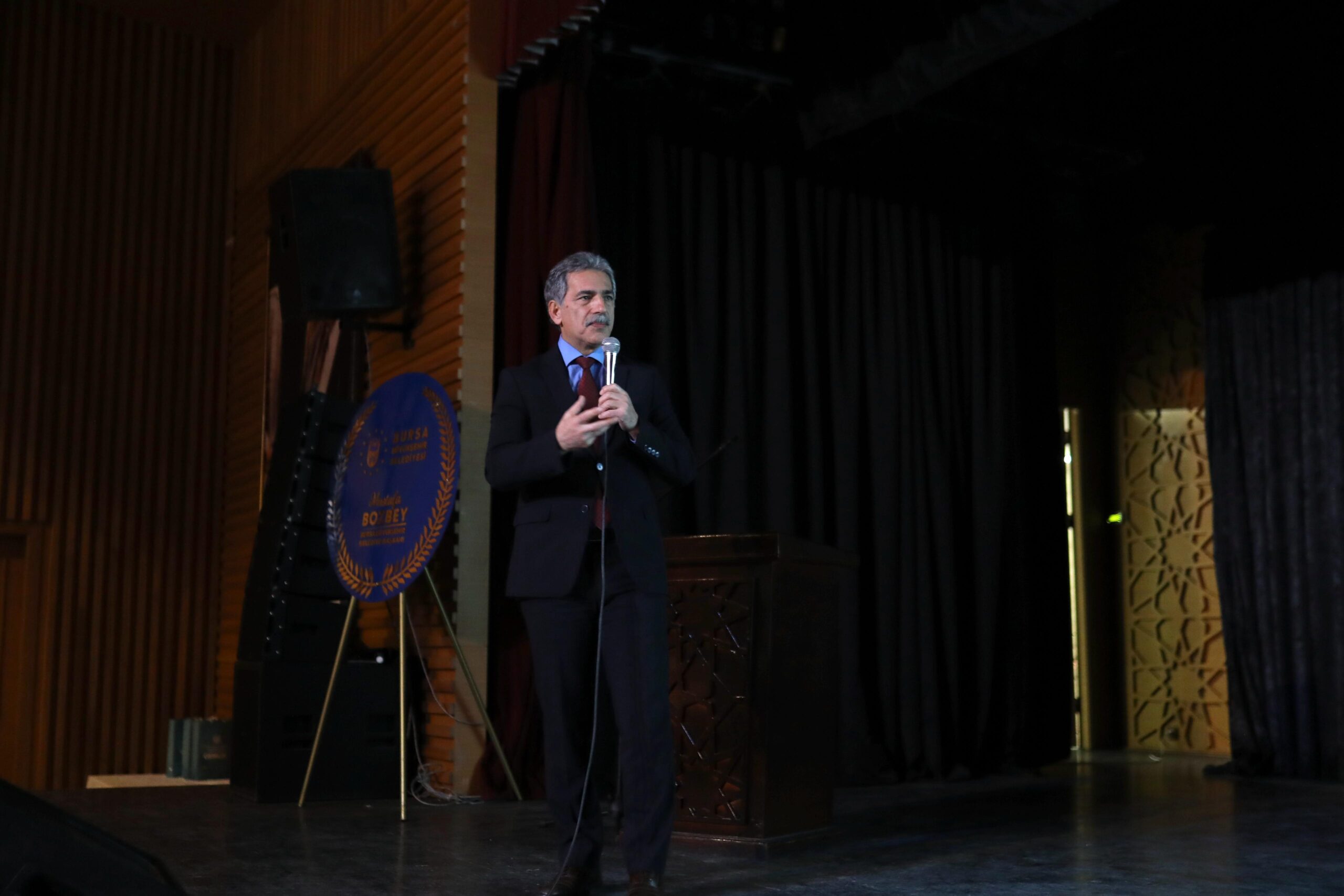 Başkan Deviren: "Marmara’nın İncisi Çamura Bulandı"