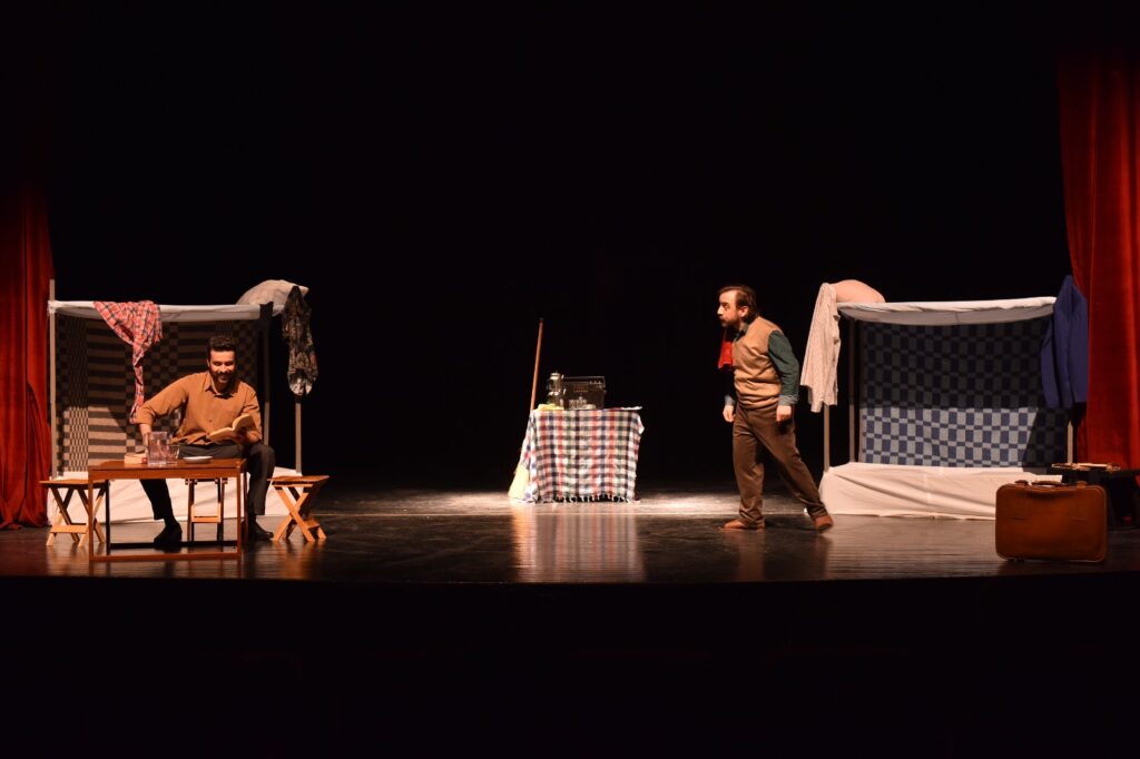 “Bin yıl” tiyatro oyunu Yıldırım’da sahnelendi