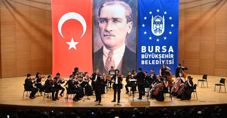 Bursa Oda Orkestrası, ilk konseriyle sanatseverlerle buluştu