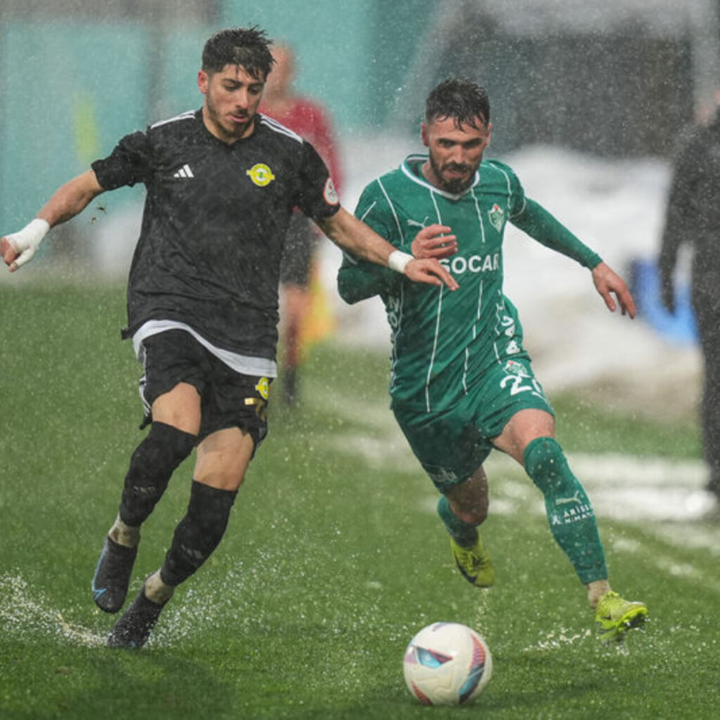 Esenler Erokspor 2. yarıda açıldı!