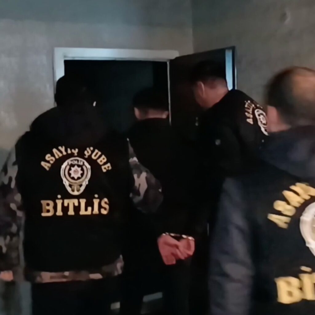 Fuhuş çetesinden korkunç tuzak!