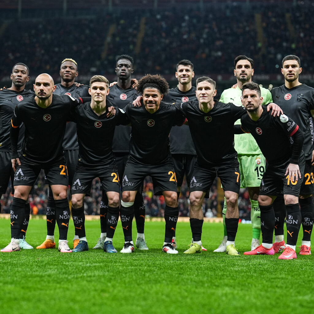 Galatasaray kadrosunu açıkladı: 10 eksik
