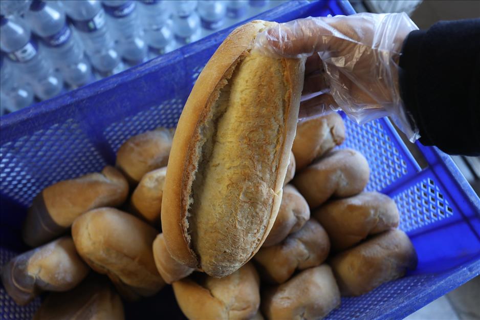 İnegöl Belediyesi Halk Ekmek Satışı Başladı