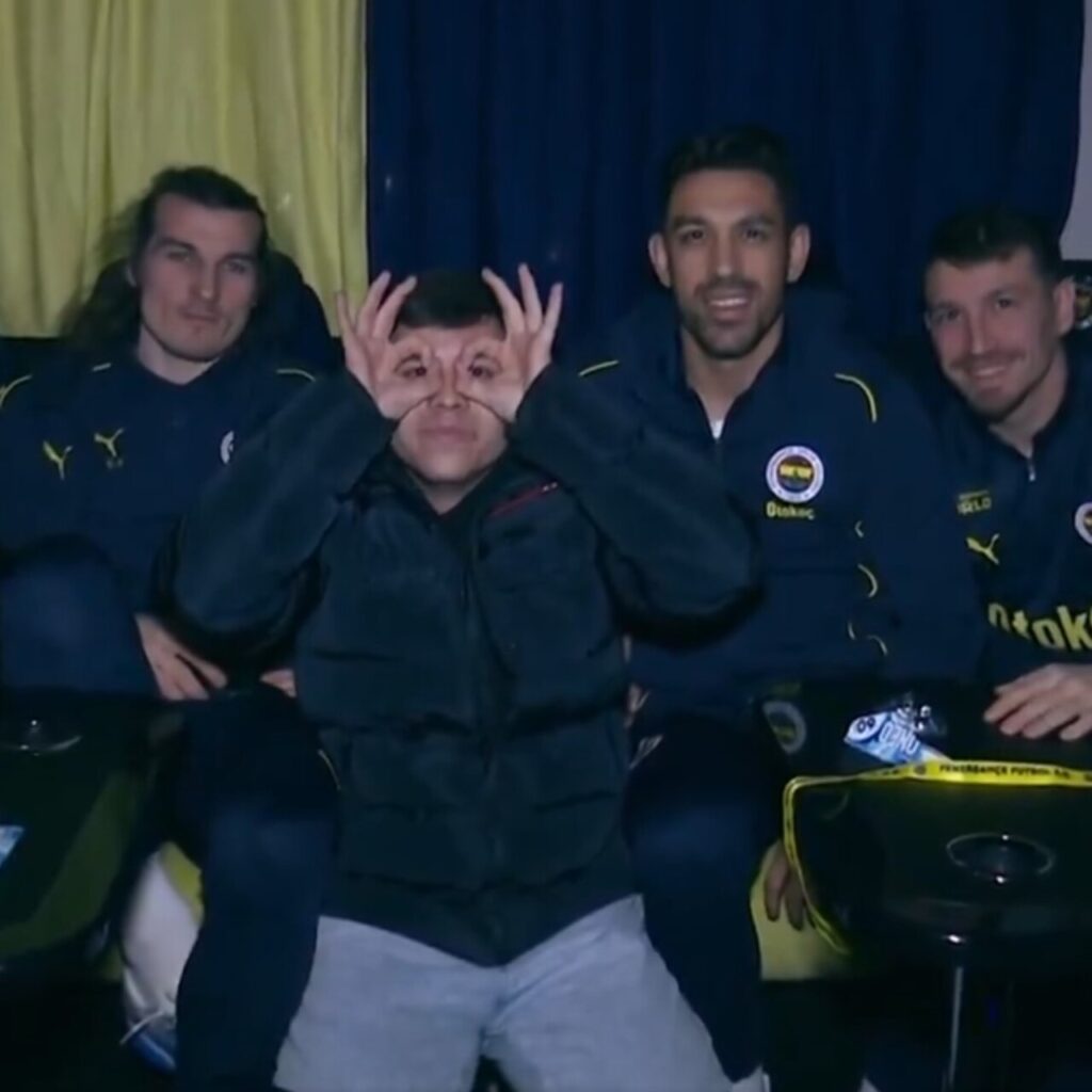 Jose Mourinho’dan taraftara jest!