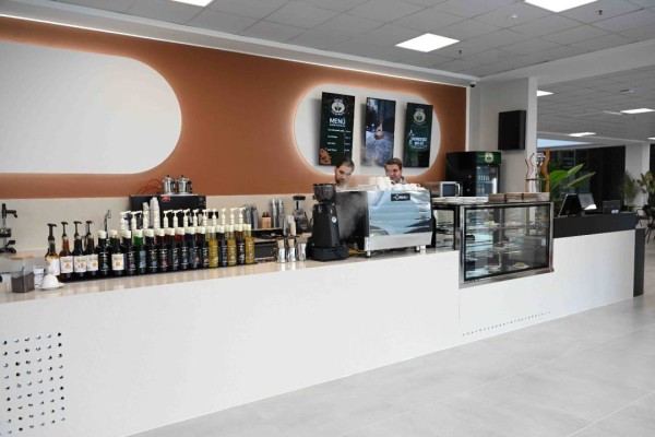 Karacabey Belediyesi’nden sosyalleşme atağı: Kent Cafe açılıyor