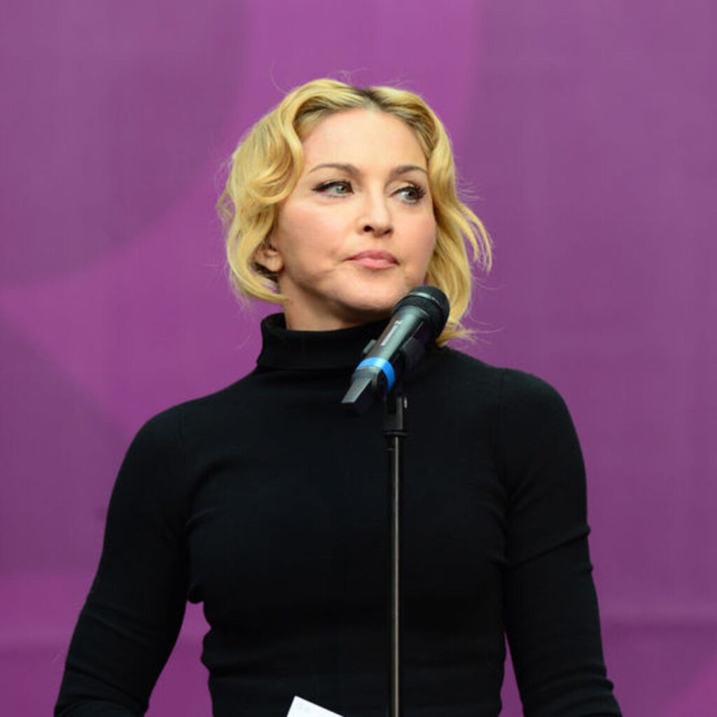 Madonna’dan Trump’a tarih dersi