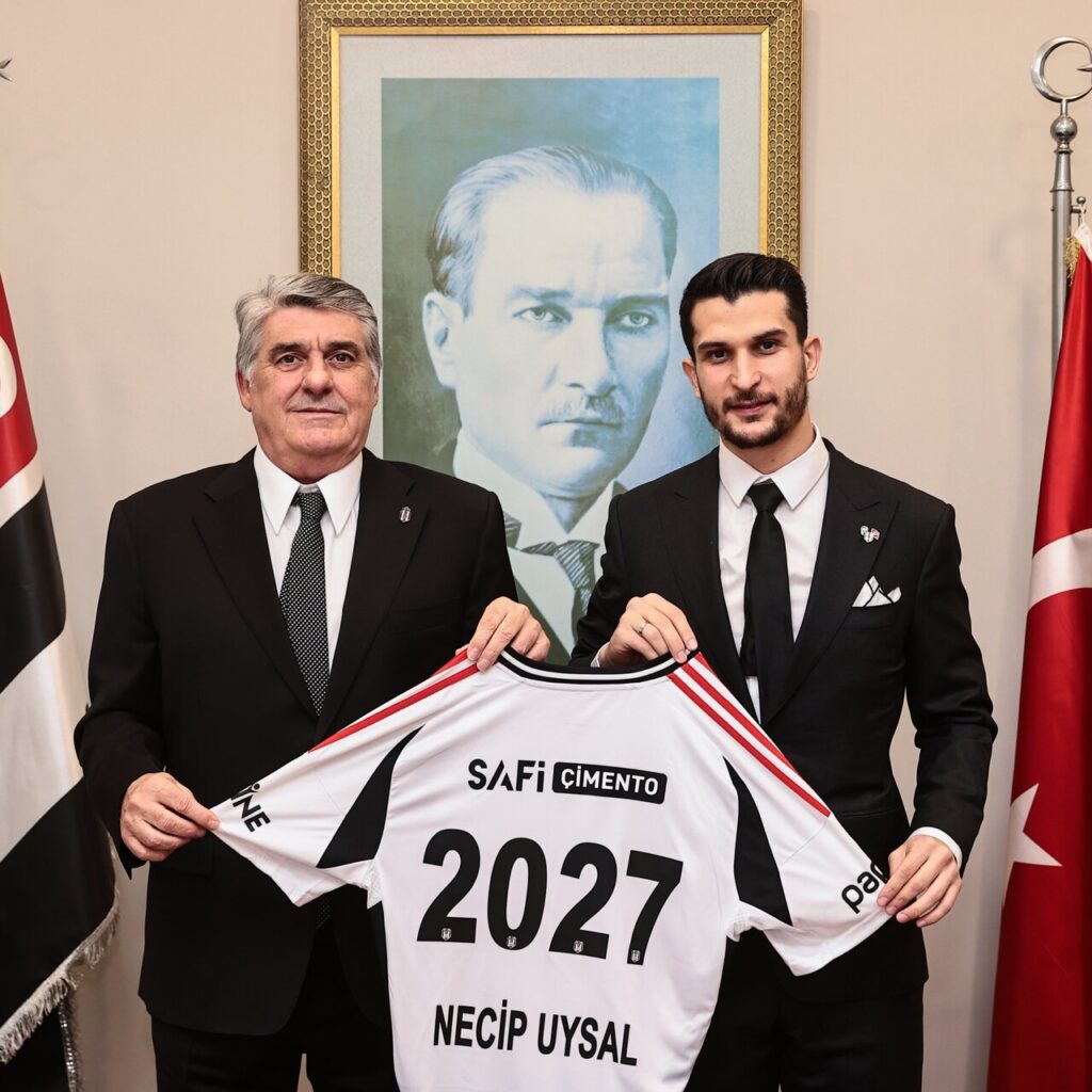 Necip Uysal 2 yıl daha Beşiktaş’ta!